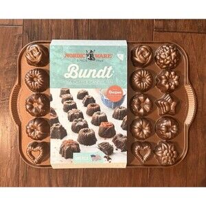 NEW Nordic Ware Bundt Non-stick Teacake Candies Pan 2.5c Hearts Flowers 30 Cakes